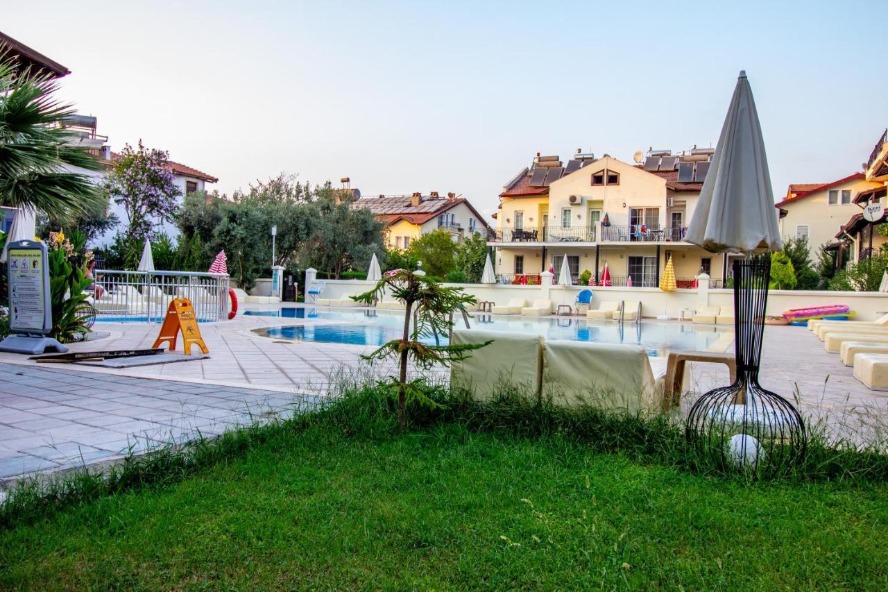 Tayfun Apart Hotel Ölüdeniz Exterior foto